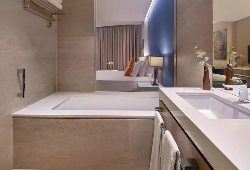 Premium room with view, Ja The Resort Ja Lake View Hotel, Dubai