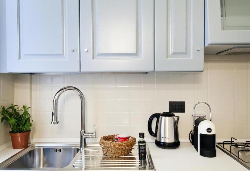 带1个卧室的豪华公寓, Palazzo Planeta