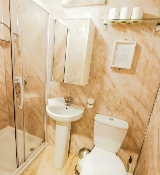 اتاق استاندارد, Balmore Guest House