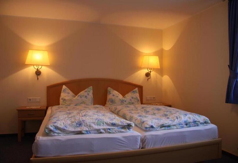 家庭间, Landgasthof Gilsbach