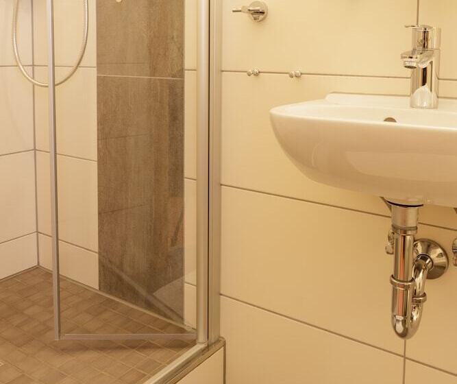 标准单人间, Landgasthof Gilsbach