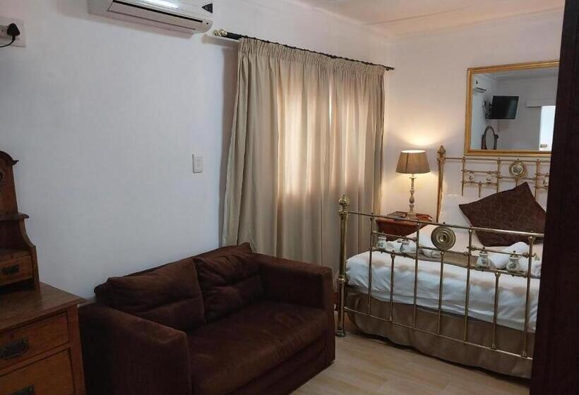 デラックスルーム, Lily Guesthouse