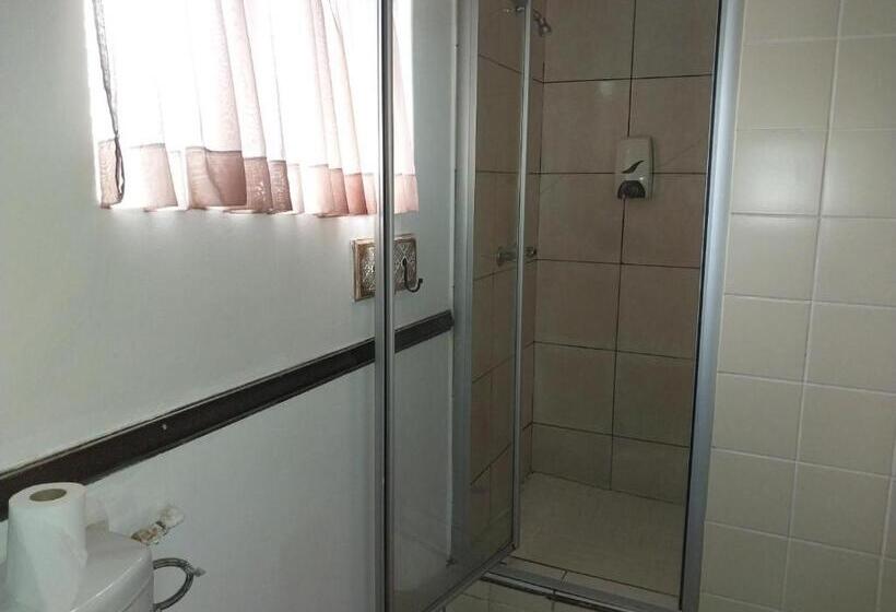 スーペリアールーム, Lily Guesthouse