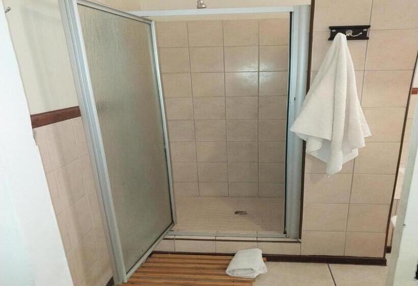 スーペリアールーム, Lily Guesthouse