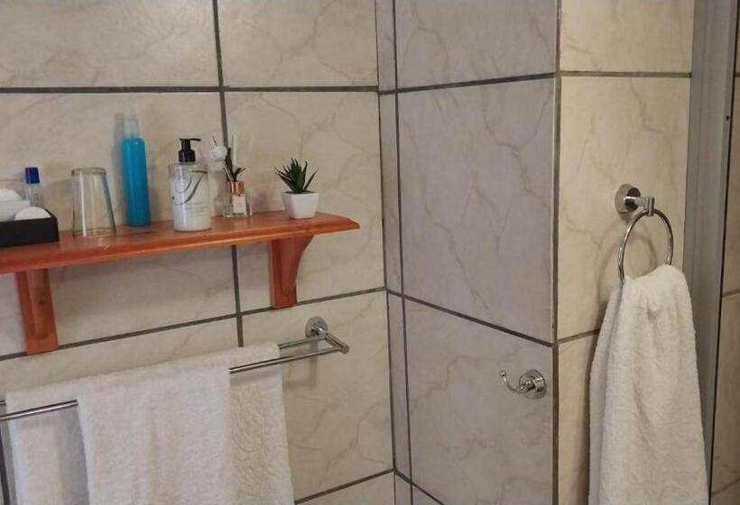 エコノミールーム, Lily Guesthouse