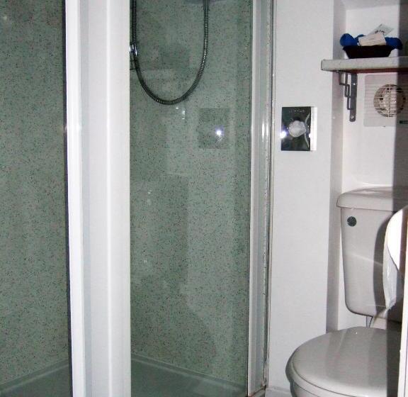 חדר סטנדרט, Links Side Guest House