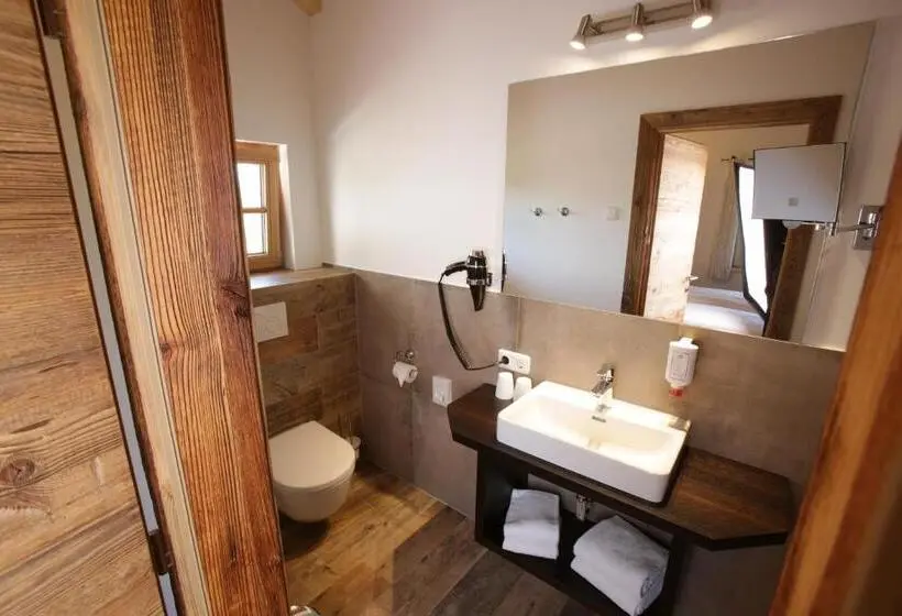 スーペリアールーム, Pension Schweizerhaus Garni