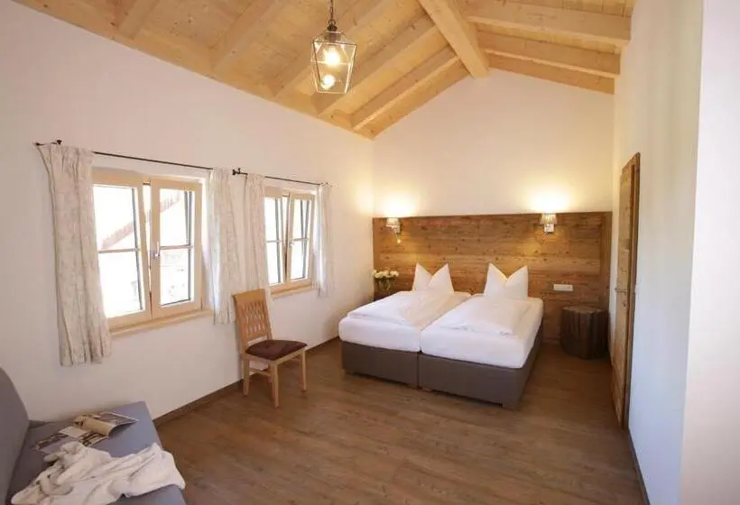 スーペリアールーム, Pension Schweizerhaus Garni