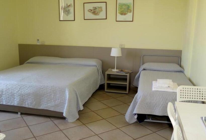 스탠다드 스튜디오 킹침대, Residenza Turistico Alberghiera Corallo