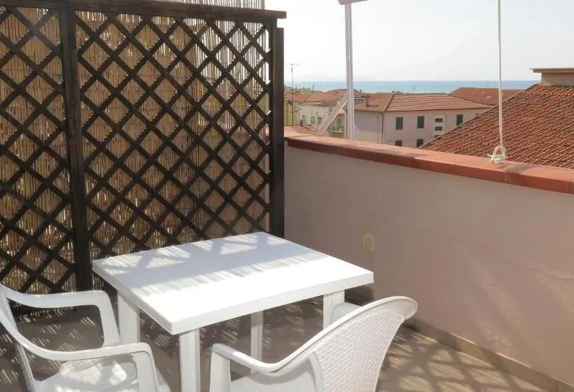 Deluxe-studio, Residenza Turistico Alberghiera Corallo