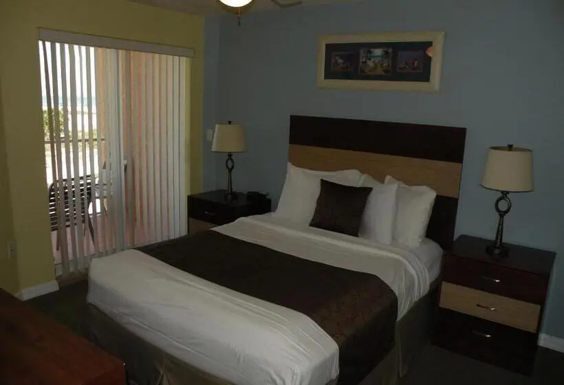 2 Bedroom Apartment with Views, Surf Beach Resort By Sunsational Beach Rentals