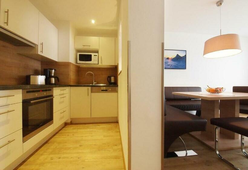 شقة غرفة نوم واحدة مزودة بشُرفة, Alpenapartments Unterschlag