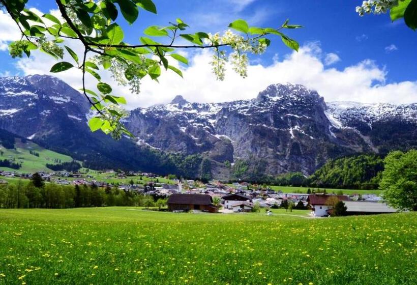 شقة غرفتين نوم مزودة بشُرفة, Alpenapartments Unterschlag