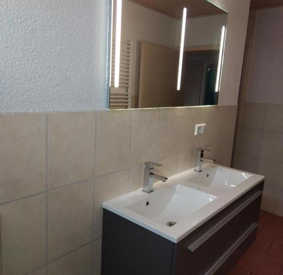 شقة 3 غرف, Aparthotel Harlekin