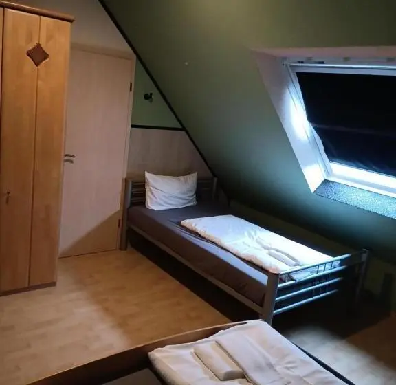آپارتمان 3 خوابه, Aparthotel Harlekin