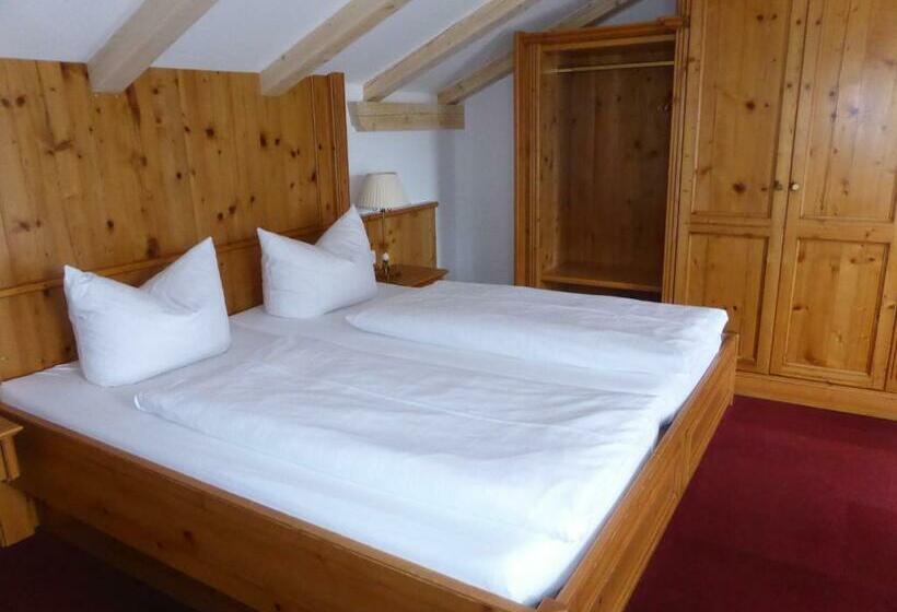 Standardrum, Gasthaus   Pension   Café Dörfl