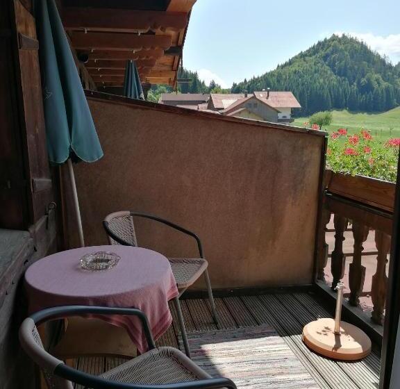 Standardrum, Gasthaus   Pension   Café Dörfl