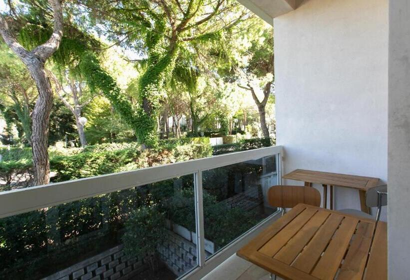 Apartamento 2 Quartos com Varanda, Harvey Suites Hotel & Residence