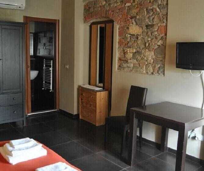 标准间, Un Angelo Alla Mia Tavola