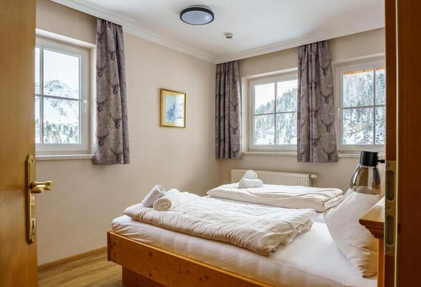 발코니가 있는 2 베드룸 아파트, Hubertus Alpine Living