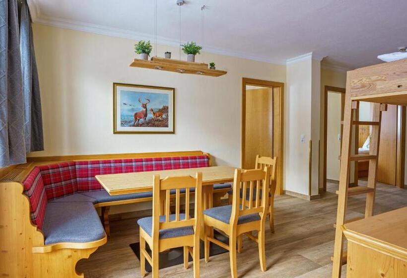 شقة 3 غرف, Hubertus Alpine Living