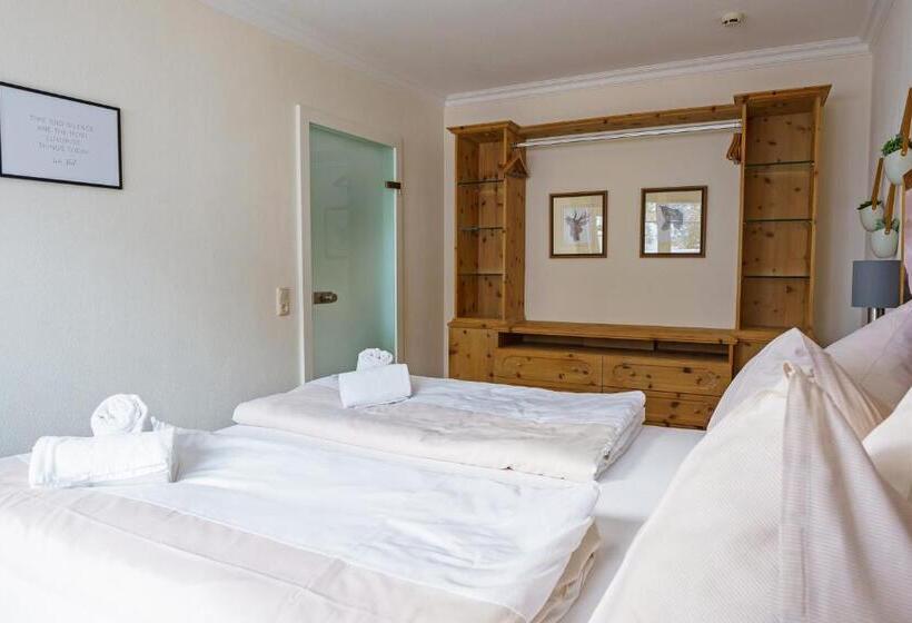 جناح مطلّ علي الجبل, Hubertus Alpine Living