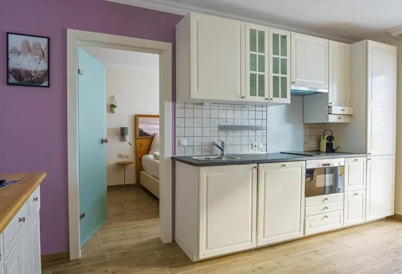 マウンテンビュースイート, Hubertus Alpine Living