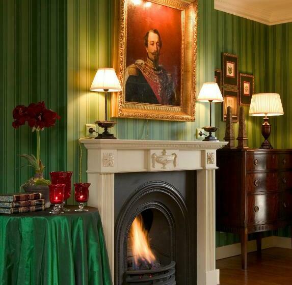 Полулюкс, Brugsche Suites   Luxury Guesthouse