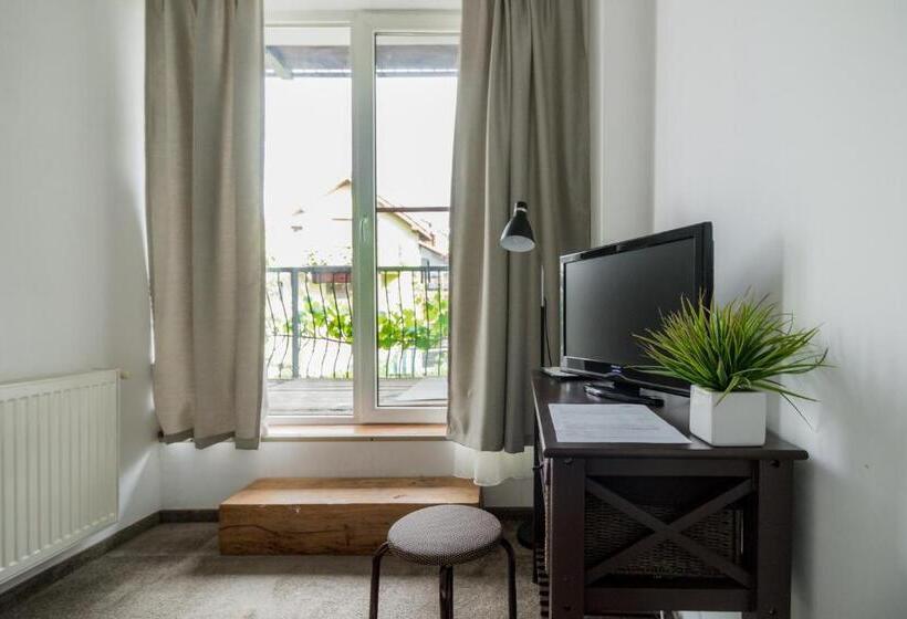 스탠다드 발코니 룸, Gasthof Sara