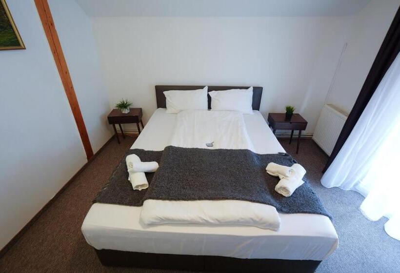 패밀리 룸, Gasthof Sara