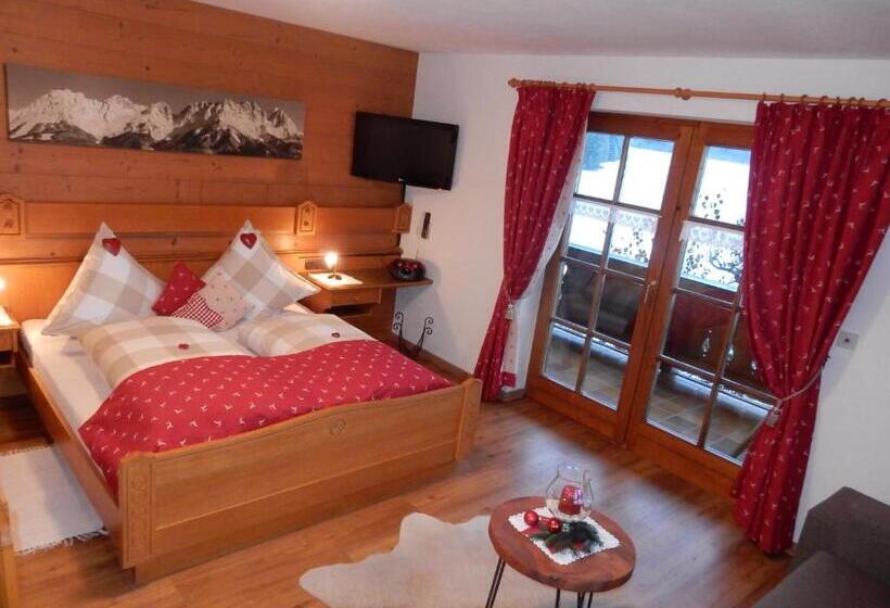 آپارتمان 2 خوابه با بالکن, Gästehaus Schönfeld