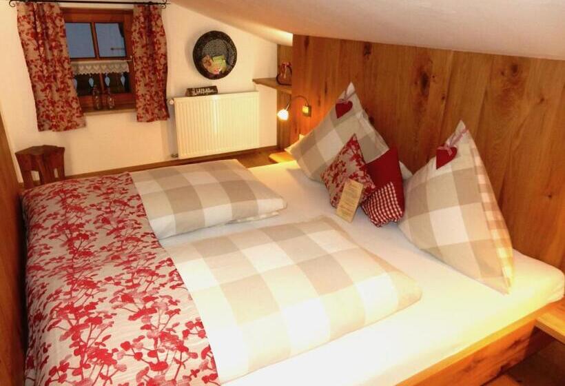 آپارتمان 3 خوابه, Gästehaus Schönfeld