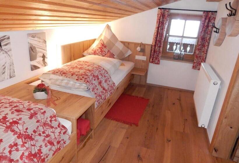 آپارتمان 3 خوابه, Gästehaus Schönfeld