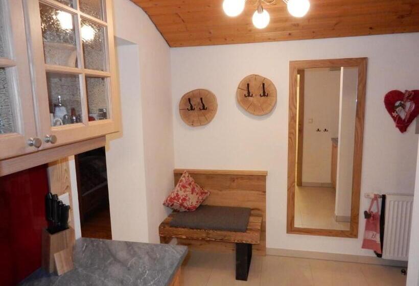 آپارتمان 3 خوابه, Gästehaus Schönfeld