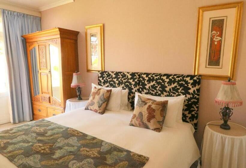 חדר אקזקיוטיב חדר קינג, The Boston Guest House