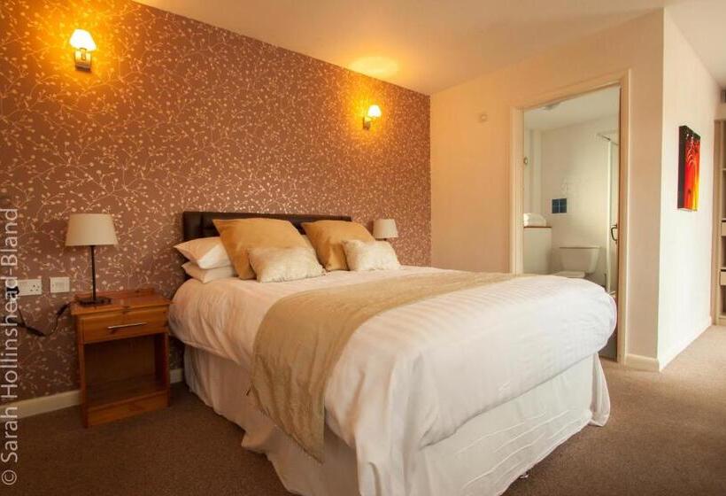 غرفة قياسية, The Falcon At Hatton