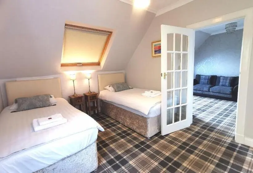デラックスルーム, The Knowe Guest House