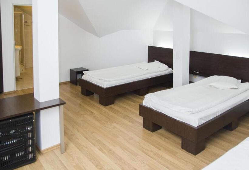 ファミリールーム, Villa Grande