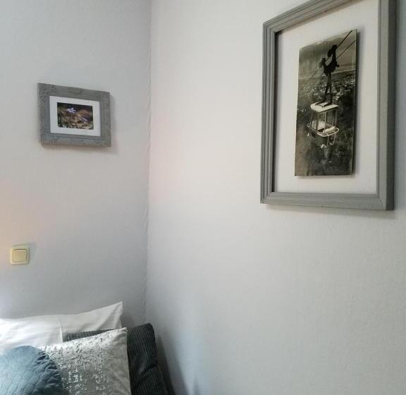 스탠다드 싱글 룸, Zur Luppbode