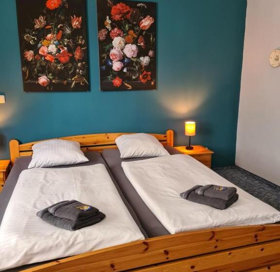 스탠다드 트리플 룸, Zur Luppbode