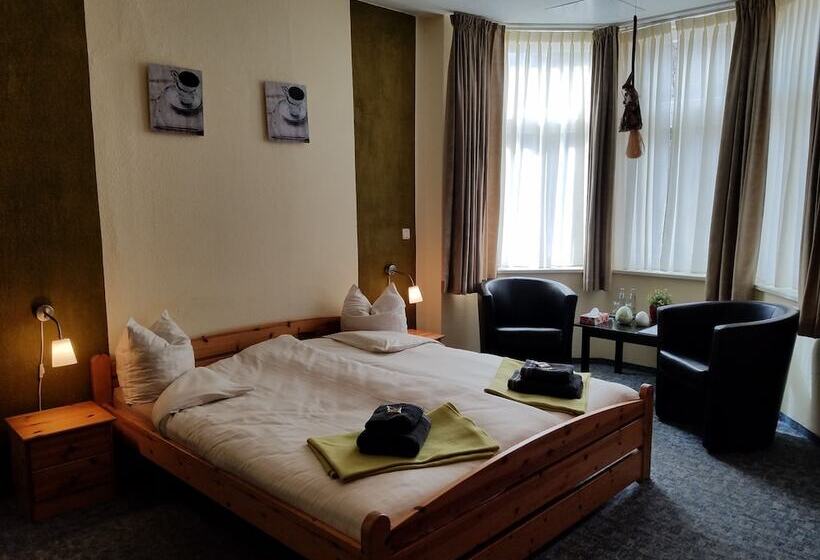 스탠다드 룸, Zur Luppbode