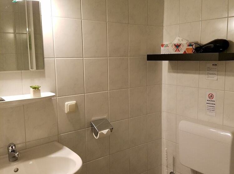 스탠다드 싱글 룸, Zur Luppbode