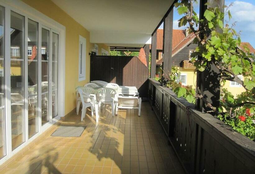 발코니가 있는 2 베드룸 아파트, Pension Sedlak