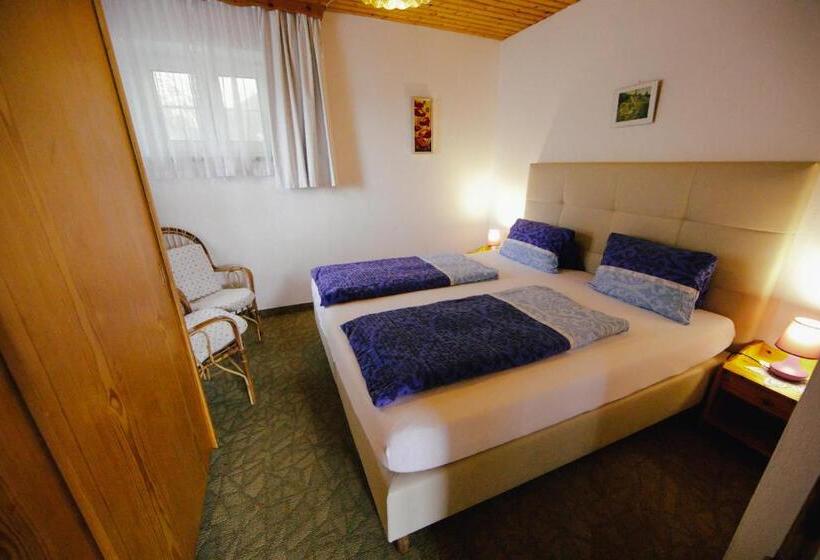 발코니가 있는 2 베드룸 아파트, Pension Sedlak