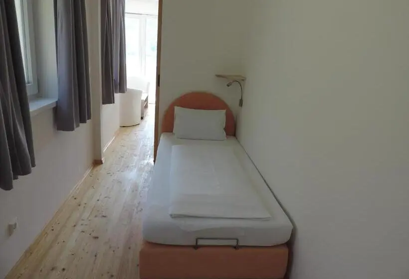 ファミリールーム, Pension Sedlak