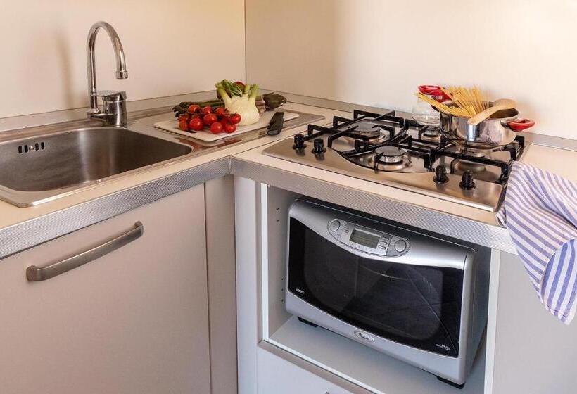 带1个卧室的顶楼公寓, Residence Greco