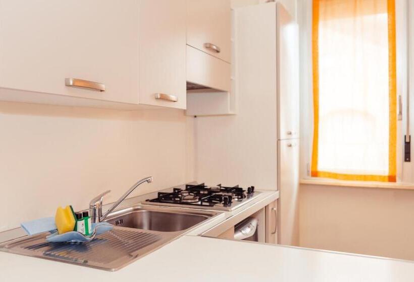 آپارتمان 1 خوابه با بالکن, Residence Greco
