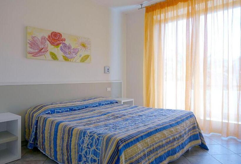 带1个卧室带花园景观的公寓, Residence Greco