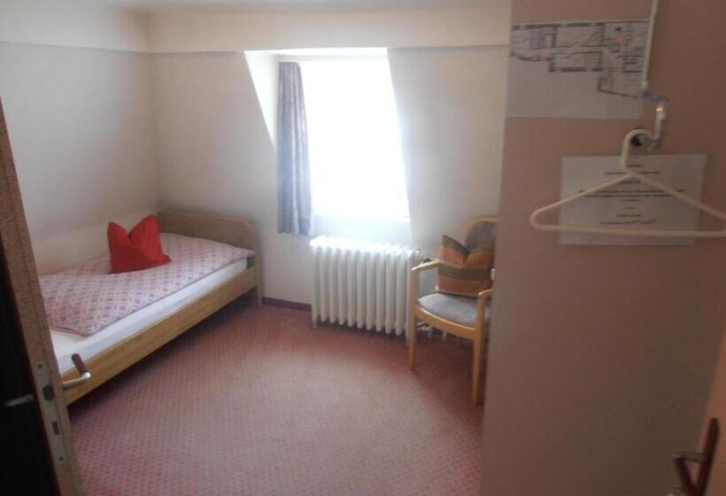 スタンダードシングルルーム, Escher