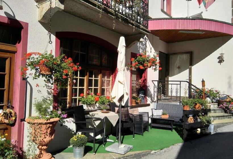 スタンダードルーム, Escher